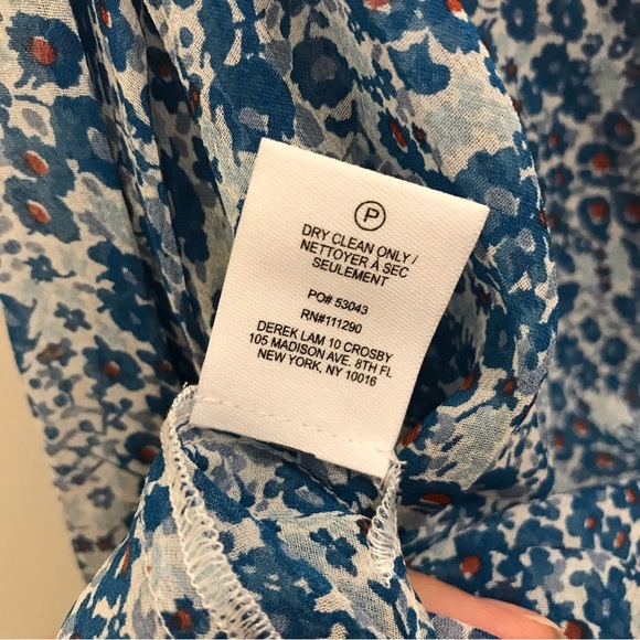 NWT Derek Lam Silk Cold Shoulder Blouse 2 blue red white - Picture 15 of 15